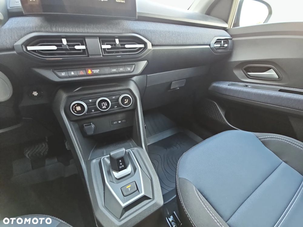 Dacia Jogger 1.8 Full Hybrid 155 Journey MMT - 21