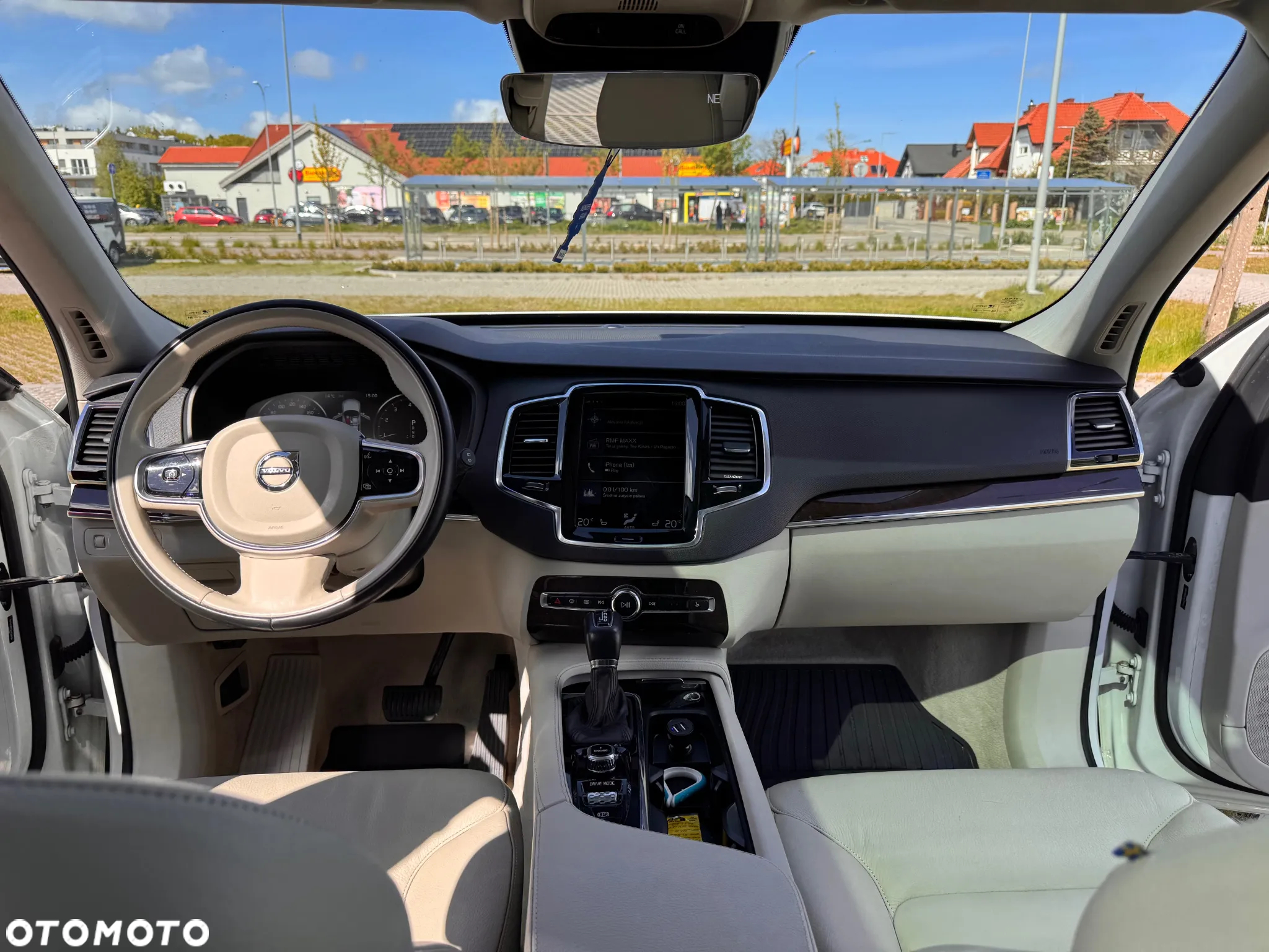 Volvo XC 90 T6 AWD Momentum 7os - 8