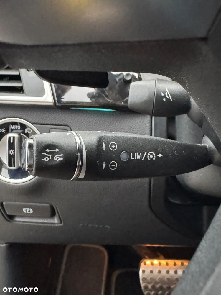 Mercedes-Benz ML - 17