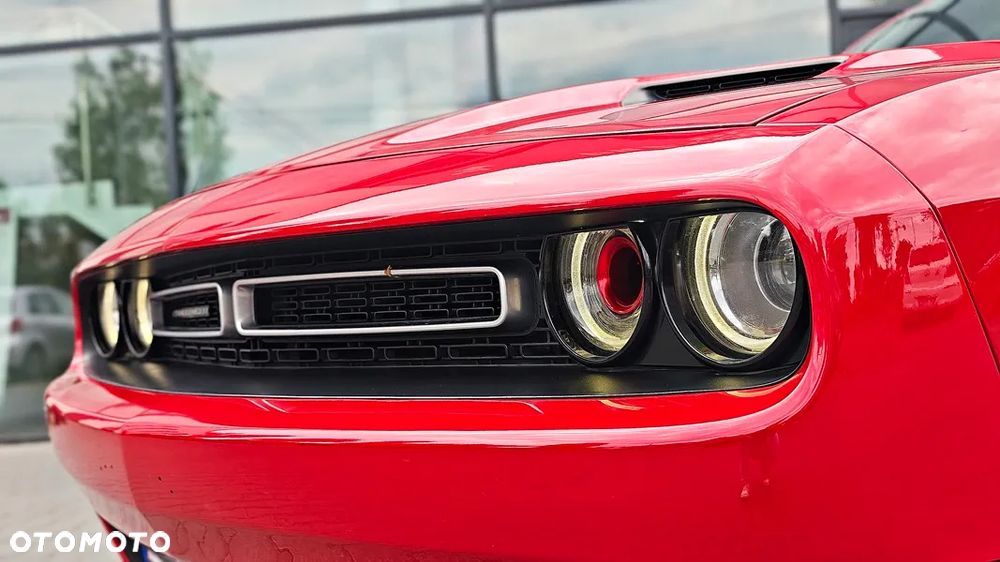 Dodge Challenger 3.6 SXT Plus - 14