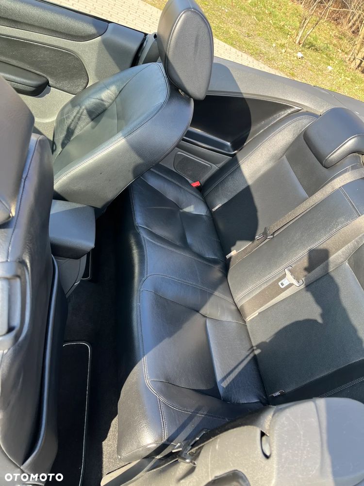 Ford Focus 2.0 16V Titanium - 7