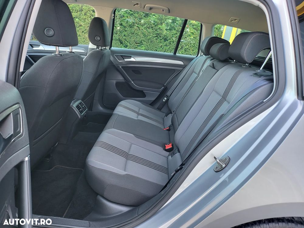 Volkswagen Golf 2.0 TDI BlueMotion Technology Allstar - 16