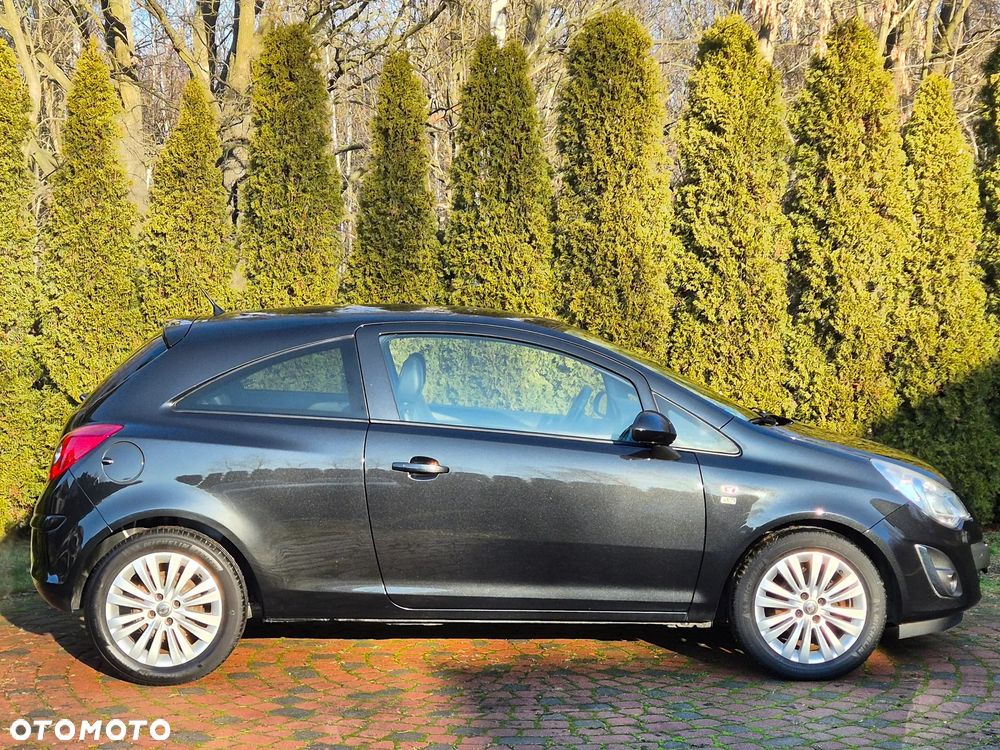 Opel Corsa 1.4 16V EcoFLEX Start-Stop 150 Jahre - 25