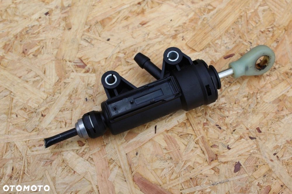 Pompka sprzęgła BMW e83 x3 e85 z4 6773670 - 2