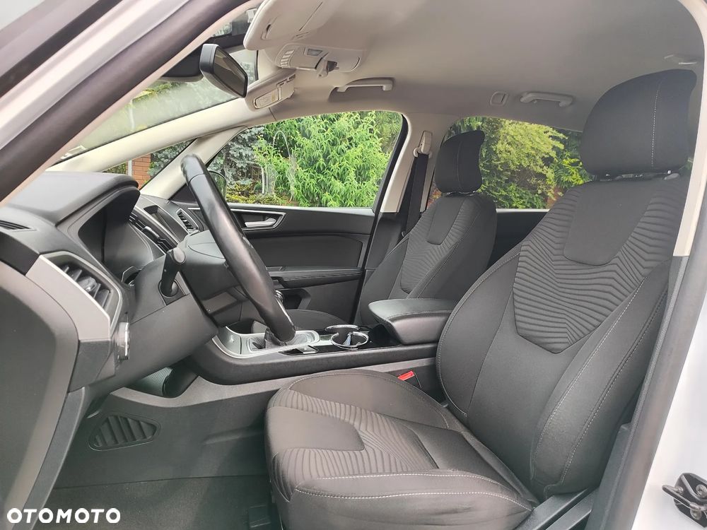 Ford S-Max 2.0 TDCi Trend - 12