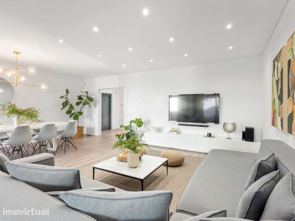 Moradia T4, para venda, na Ericeira - Grande imagem: 3/37