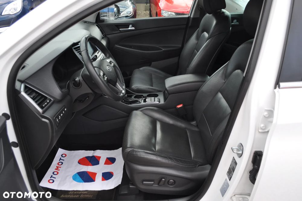 Hyundai Tucson 2.0 CRDI 4WD Automatik Premium - 13