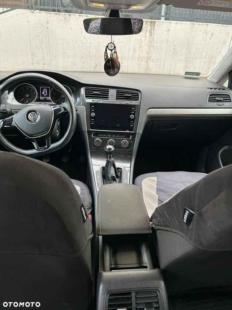 Volkswagen Golf VII 1.0 TSI BMT City - 9