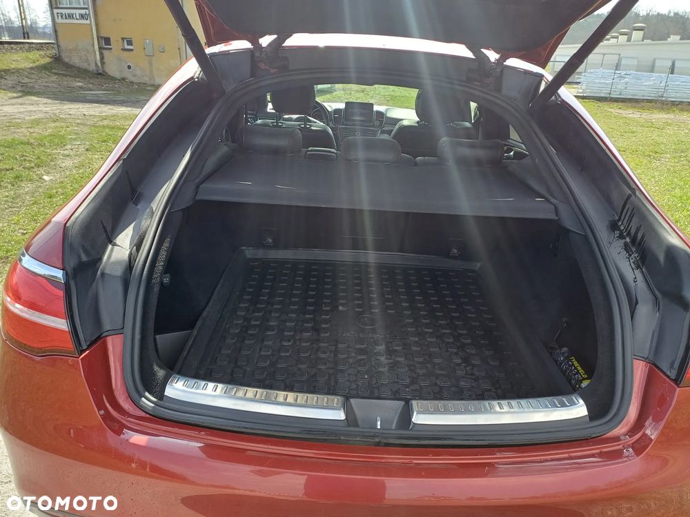 Mercedes-Benz GLE - 20