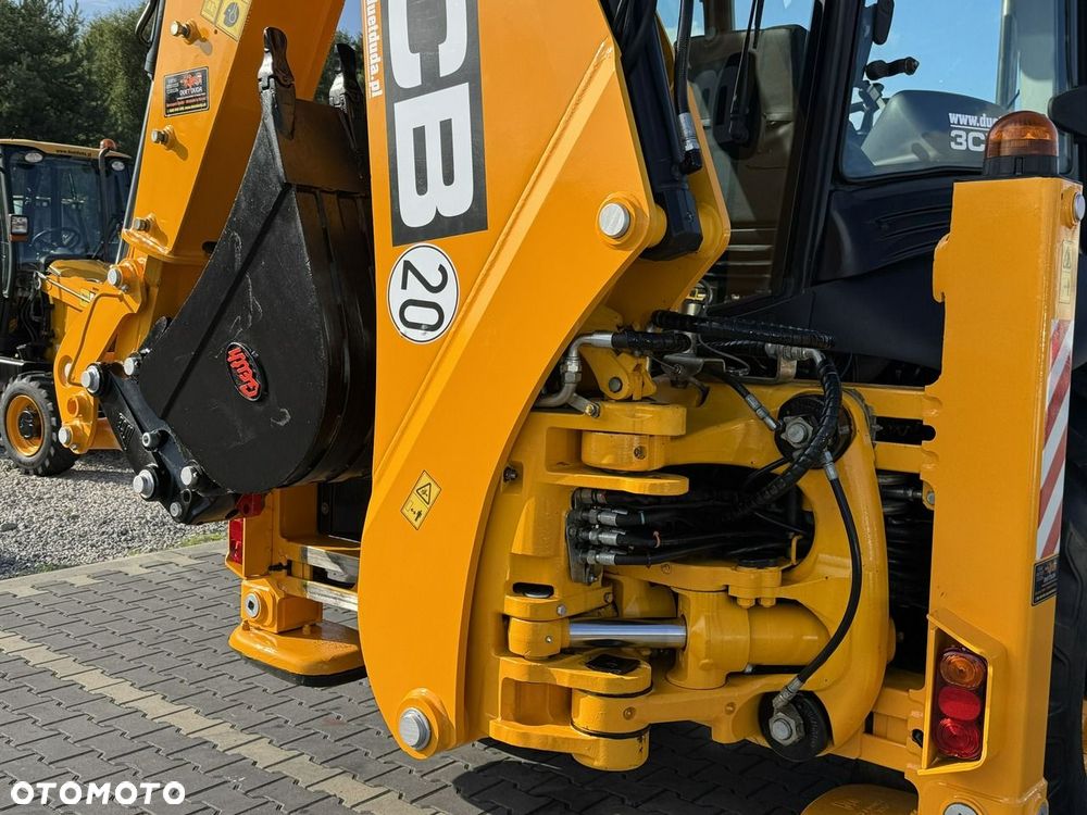 JCB 3CX - 20