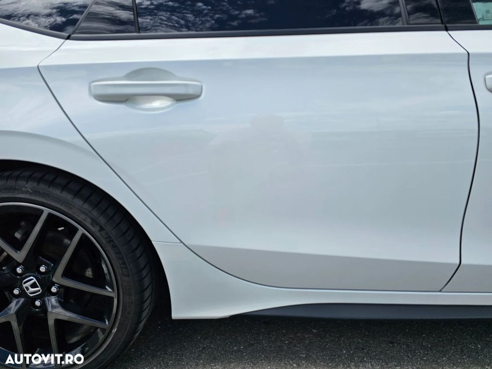Honda Civic 2.0 e:HEV E-CVT Advance - 15