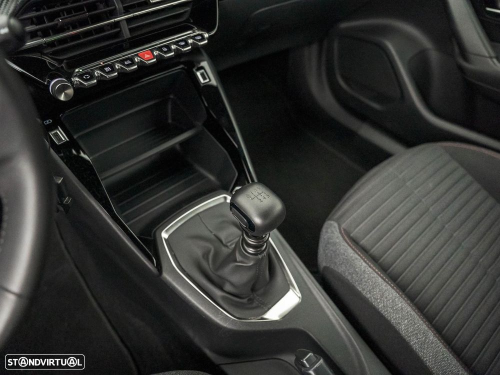 Peugeot 2008 1.2 PureTech Active Pack - 23