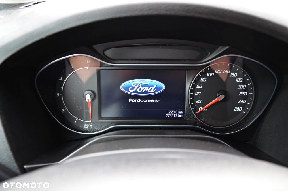 Ford Galaxy 2.0 TDCi Titanium - 40