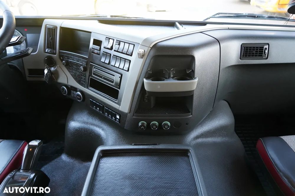 Volvo FM 460 / RETARDER / CABINĂ JOSĂ / I-SHIFT / EURO 6 - 30