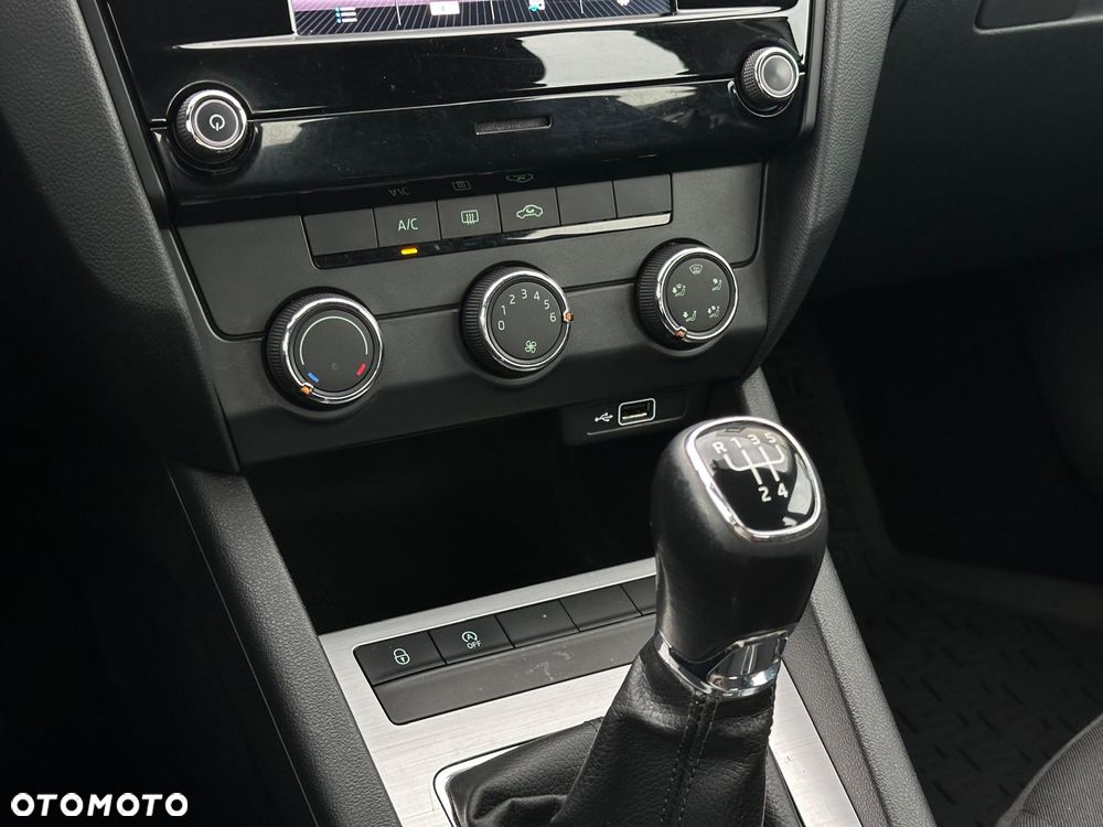 Skoda Octavia - 26