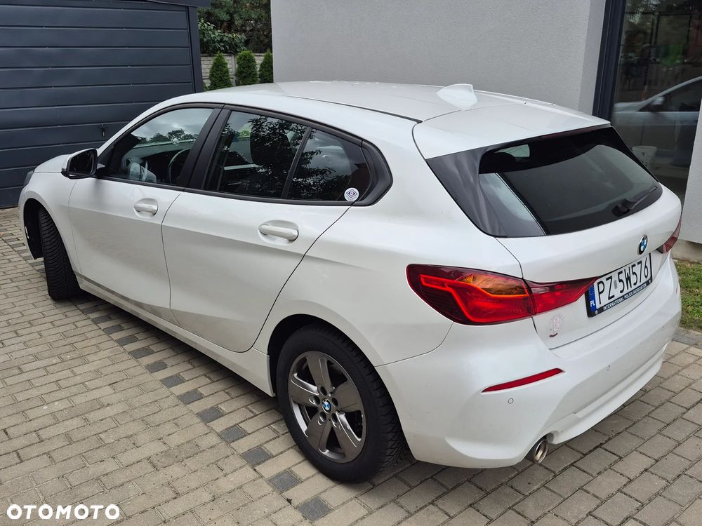 BMW Seria 1 118i - 3