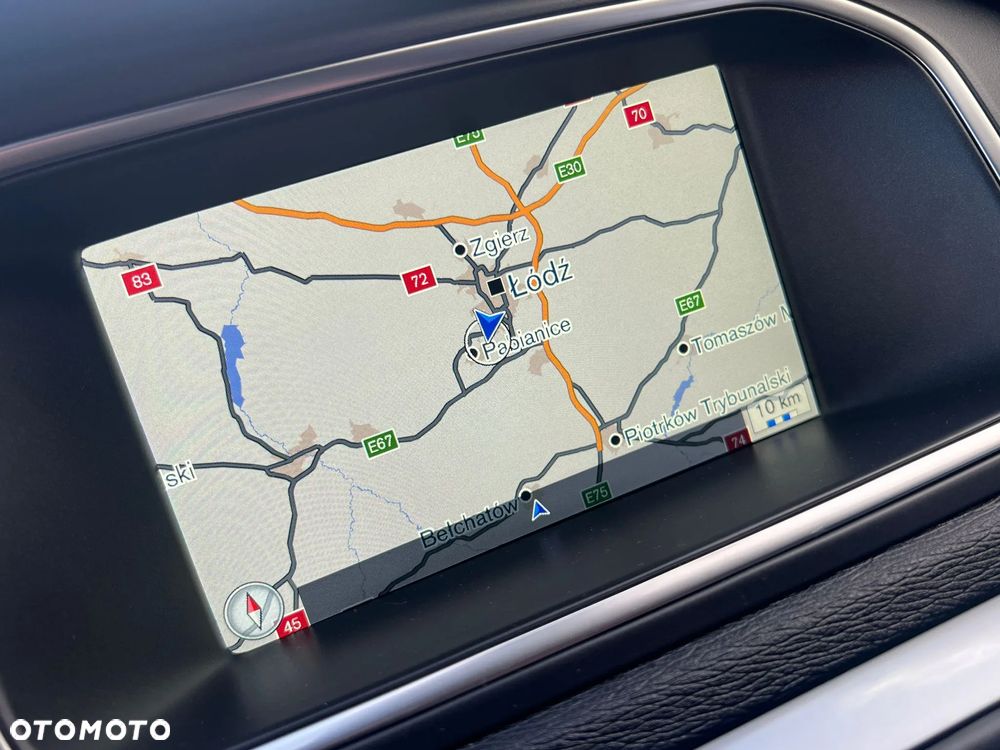 Volvo V40 Cross Country - 29