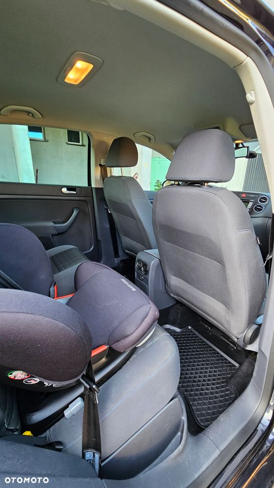 Volkswagen Golf Plus - 8