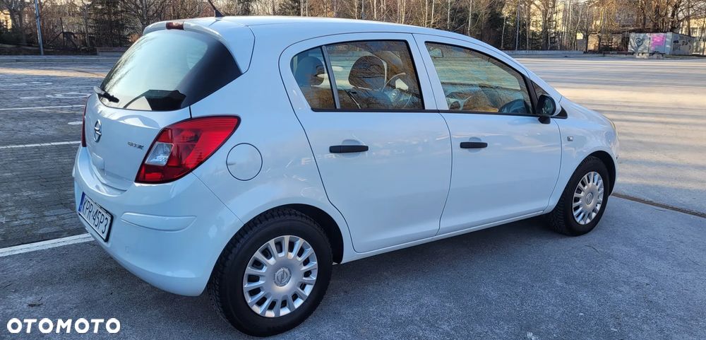 Opel Corsa - 6