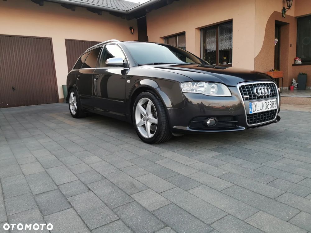 Audi A4 Avant - 16