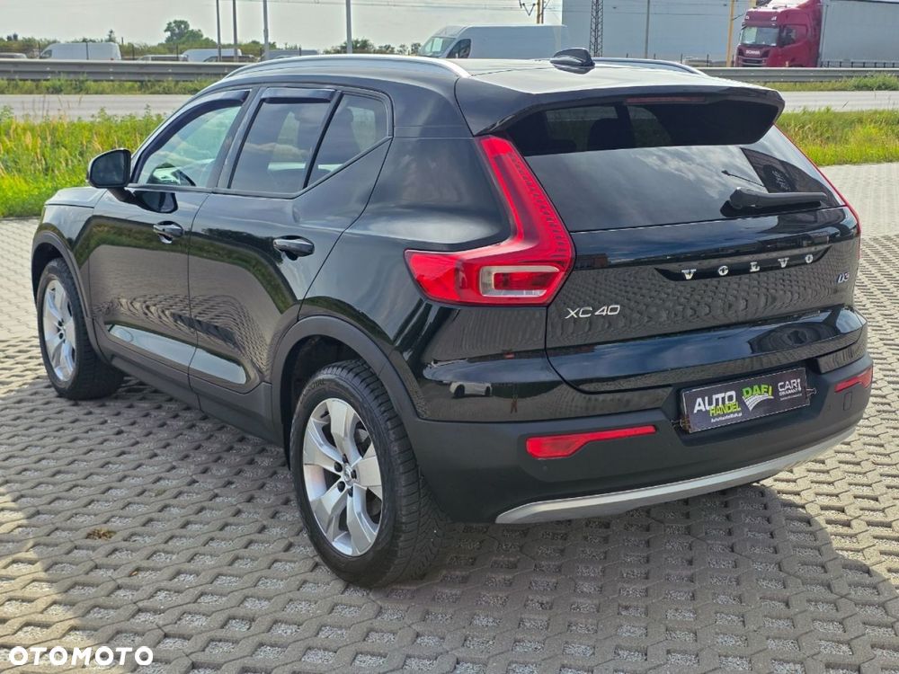 Volvo XC 40 - 33