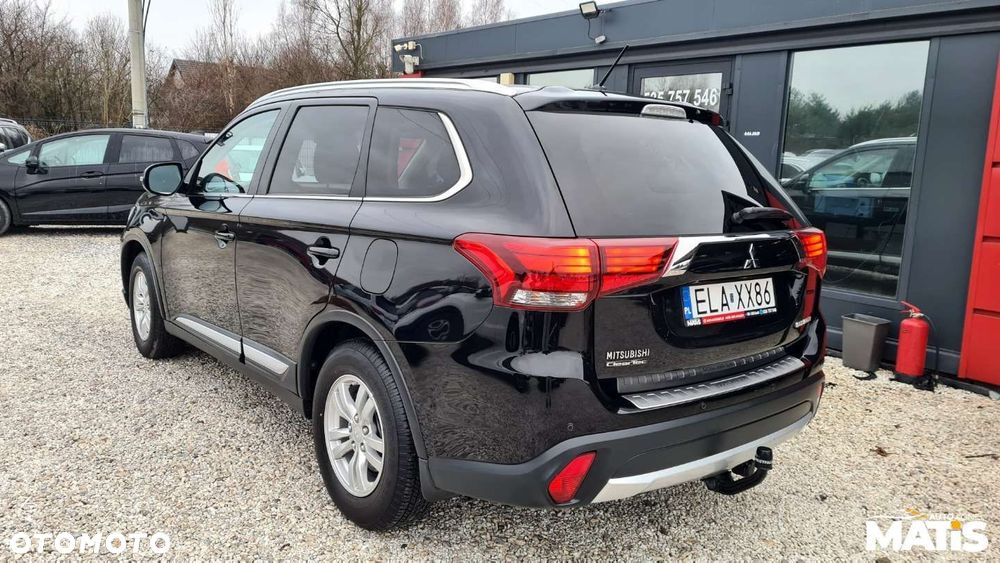 Mitsubishi Outlander - 39