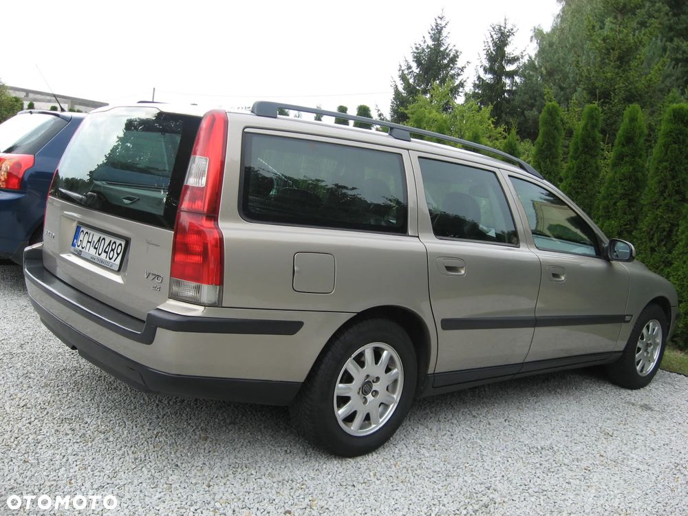 Volvo V70 2.4 Summum - 4