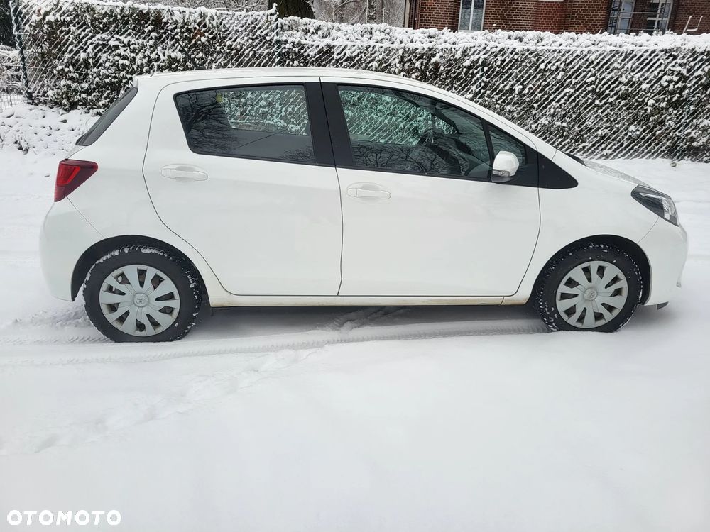 Toyota Yaris 1.33 Active EU6 - 7