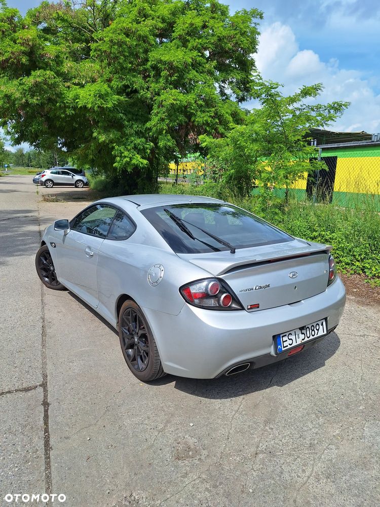 Hyundai Coupe - 5