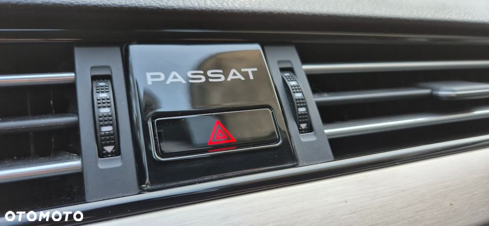 Volkswagen Passat 2.0 TDI 4Mot Elegance DSG - 40