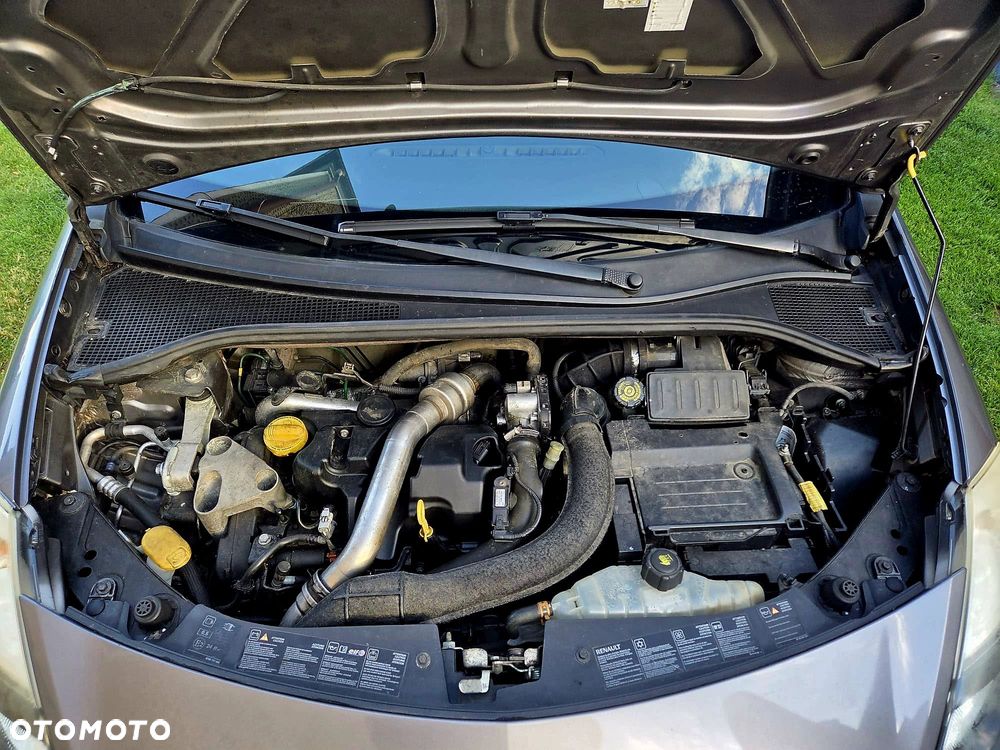 Renault Clio - 11