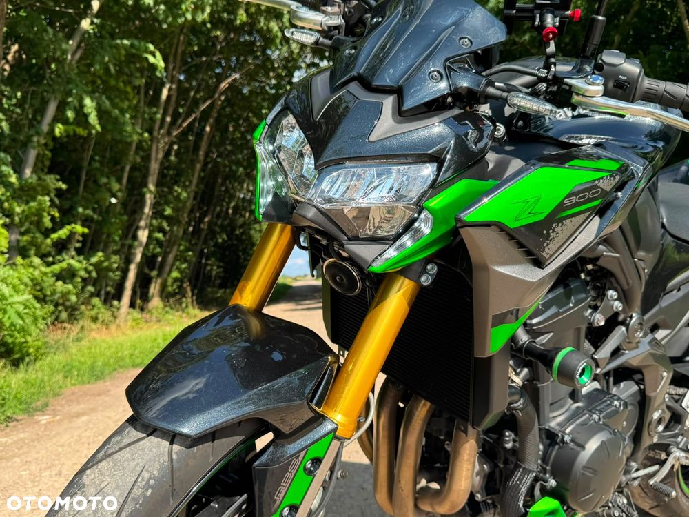 Kawasaki Z 900 - 3