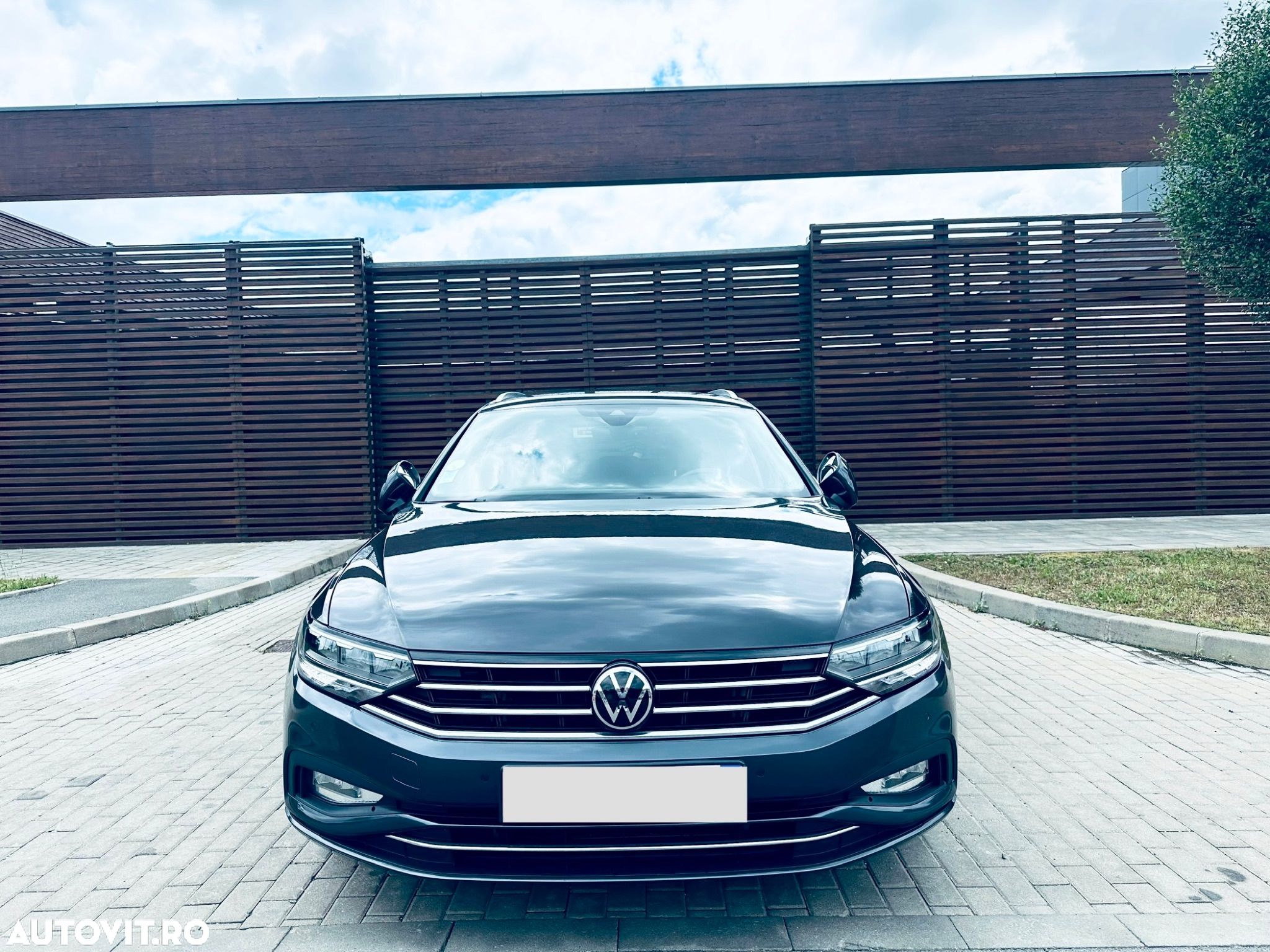 Volkswagen Passat Variant 2.0 TDI DSG Business - 1