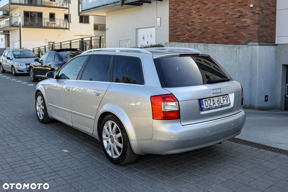 Audi A4 Avant - 3