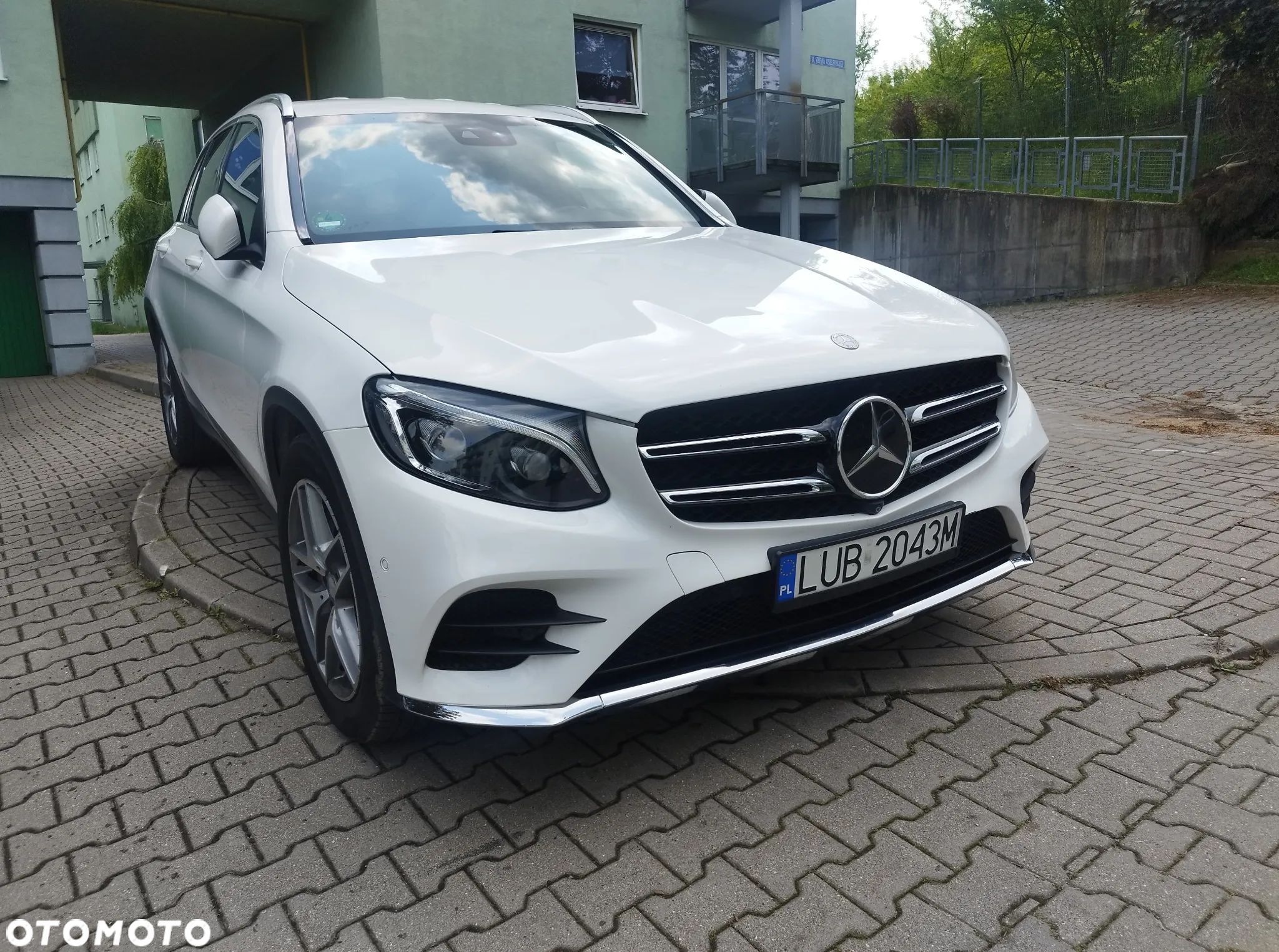 Mercedes-Benz GLC 220 d 4Matic 9G-TRONIC AMG Line - 1