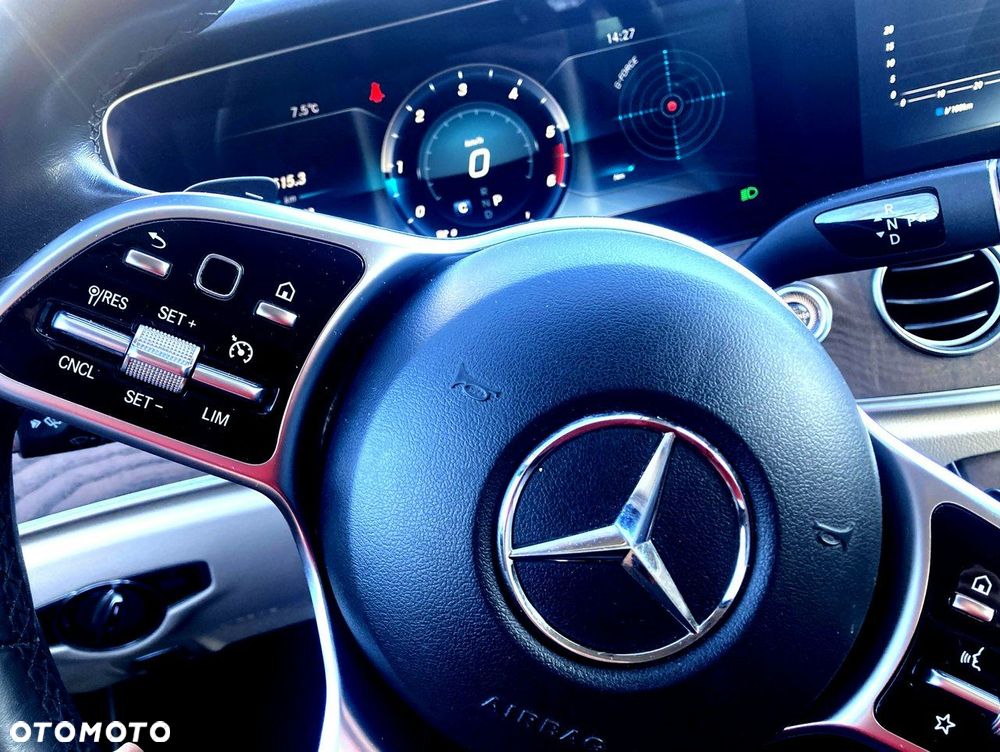 Mercedes-Benz Klasa E - 19