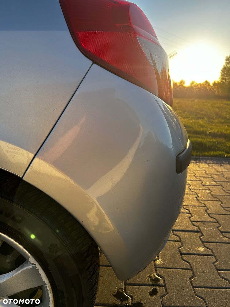 Renault Clio - 23