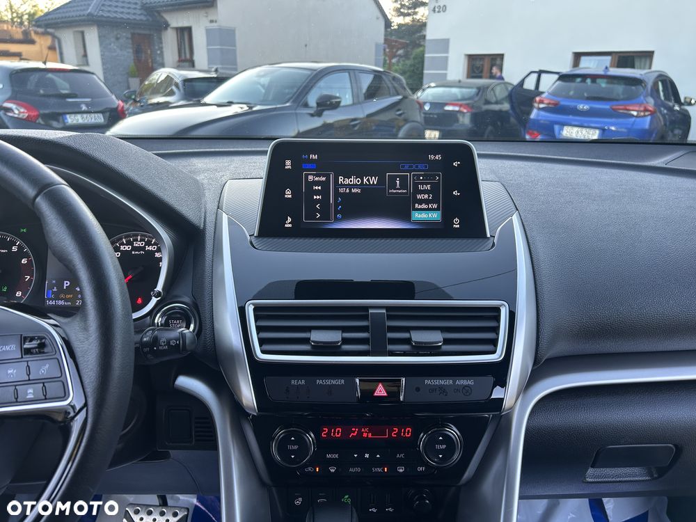 Mitsubishi Eclipse Cross 1.5 T-MIVEC CVT 2WD Connect - 18
