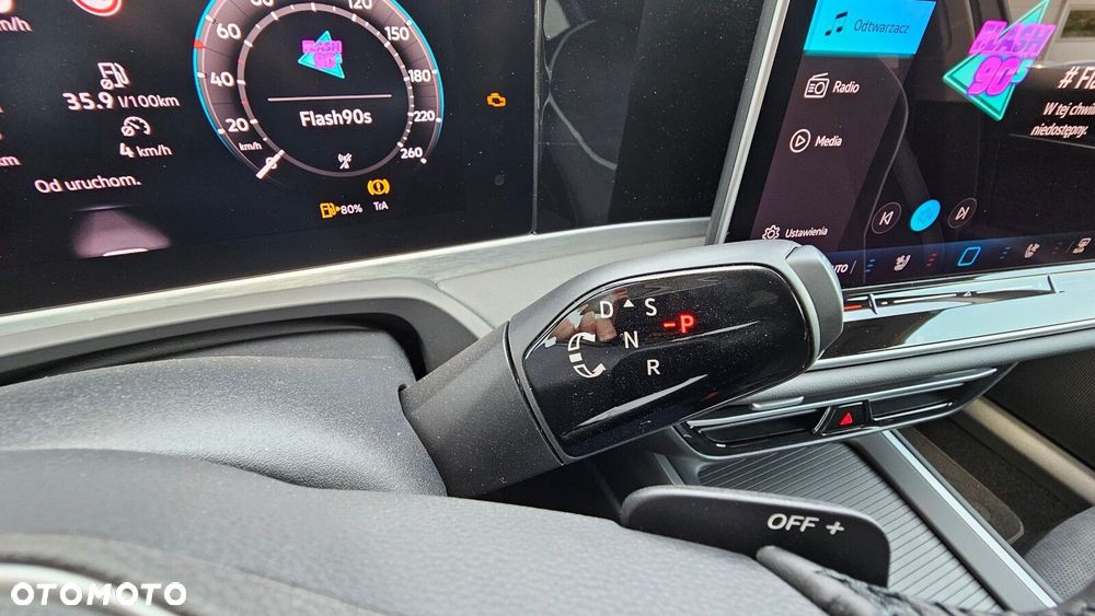 Volkswagen Passat - 29