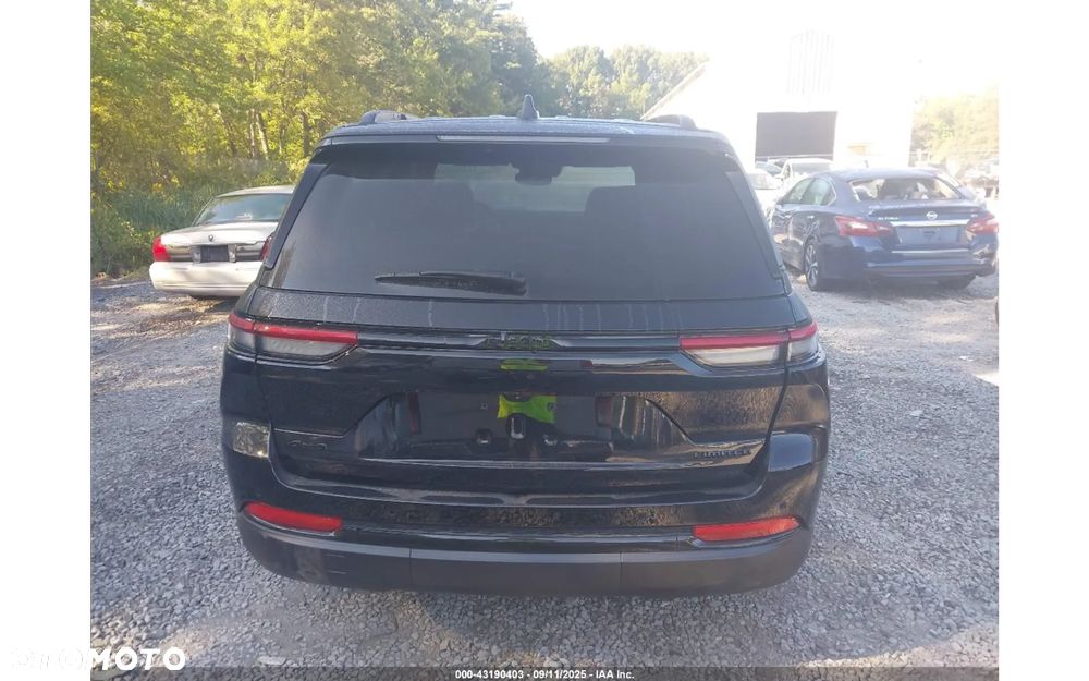 Jeep Grand Cherokee - 7