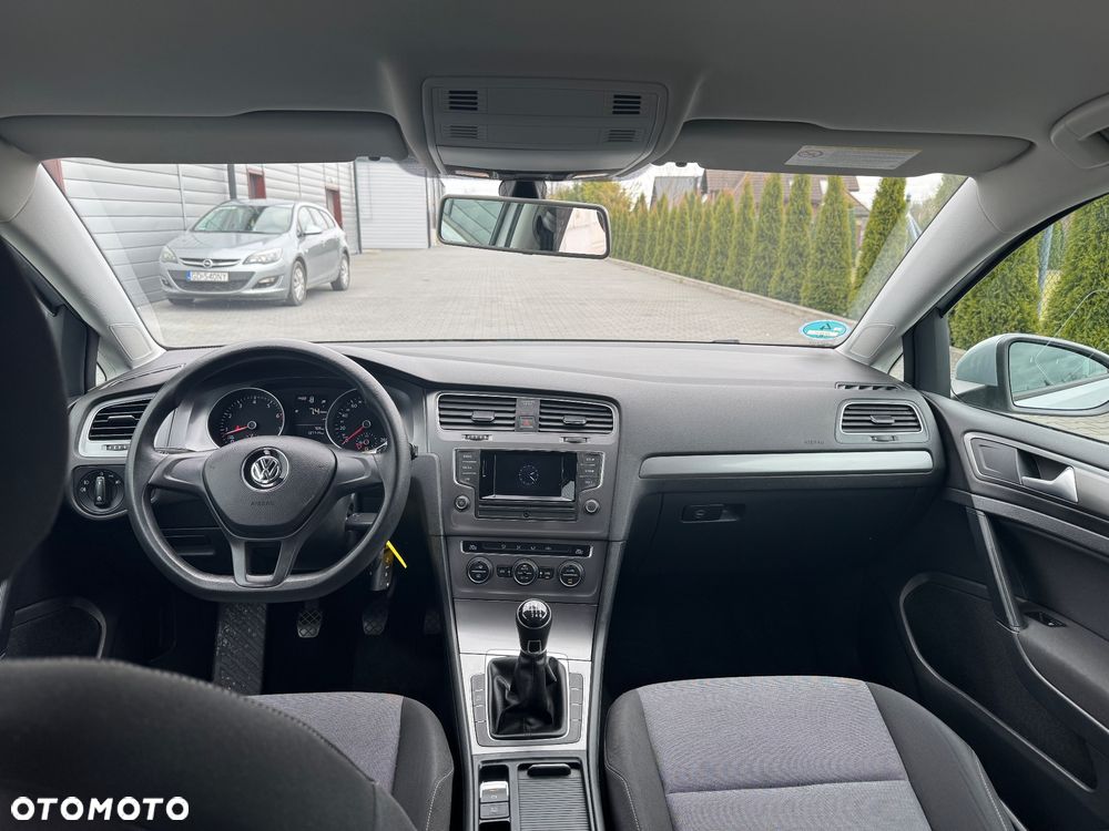 Volkswagen Golf 1.2 TSI BlueMotion Technology Comfortline - 21