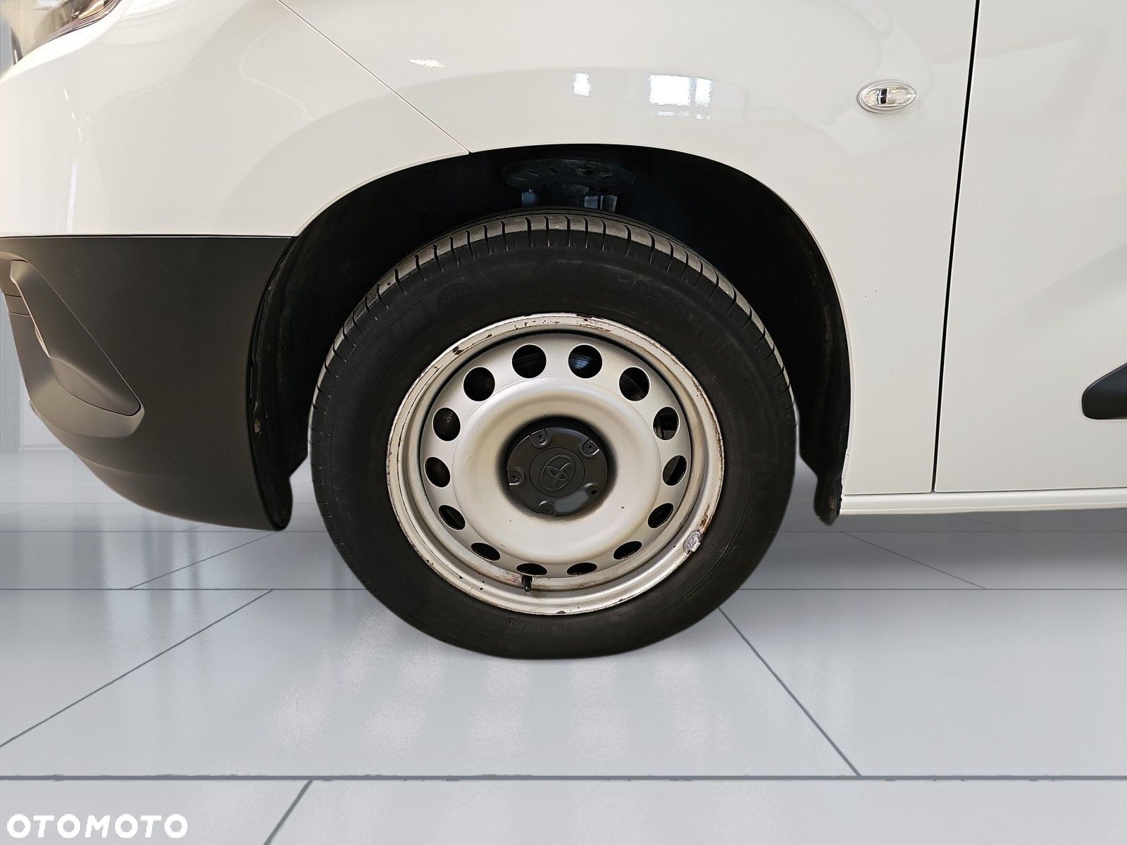 Toyota Proace City - 17