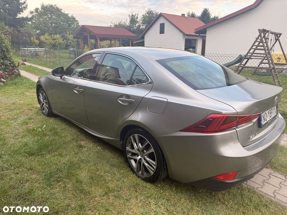 Lexus IS 200t / 300 Elegance - 6