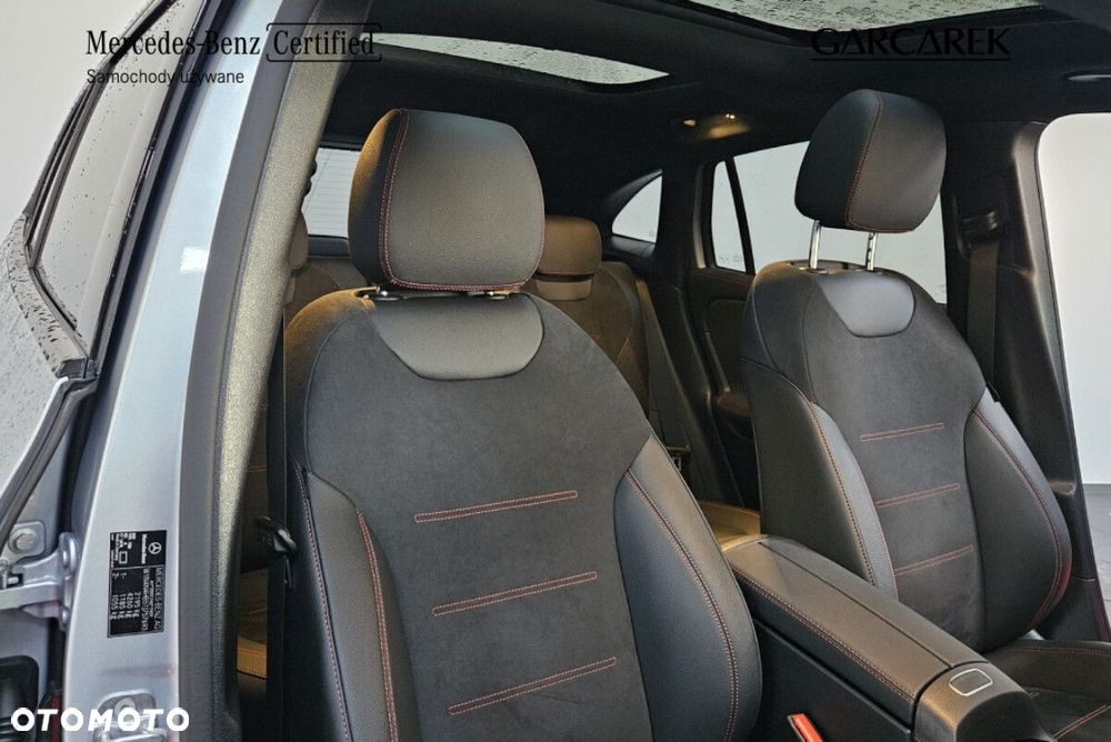 Mercedes-Benz GLA - 22