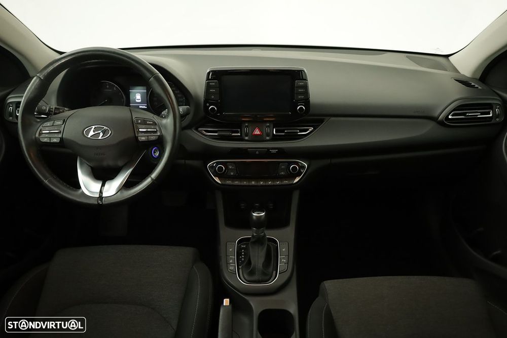 Hyundai i30 SW - 8