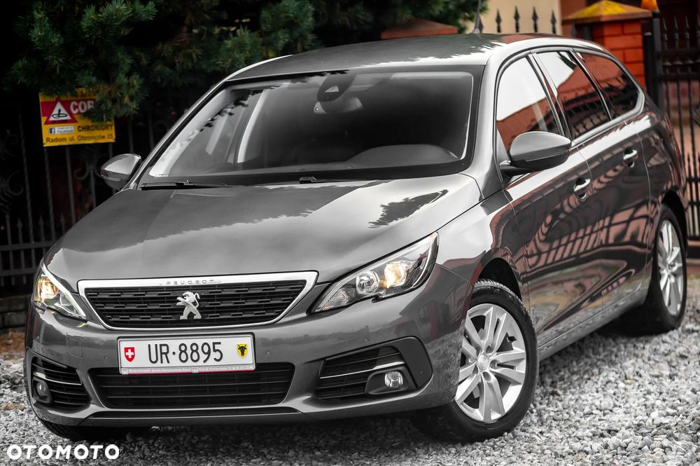 Peugeot 308 BlueHDi 130 EAT8 Allure - 5