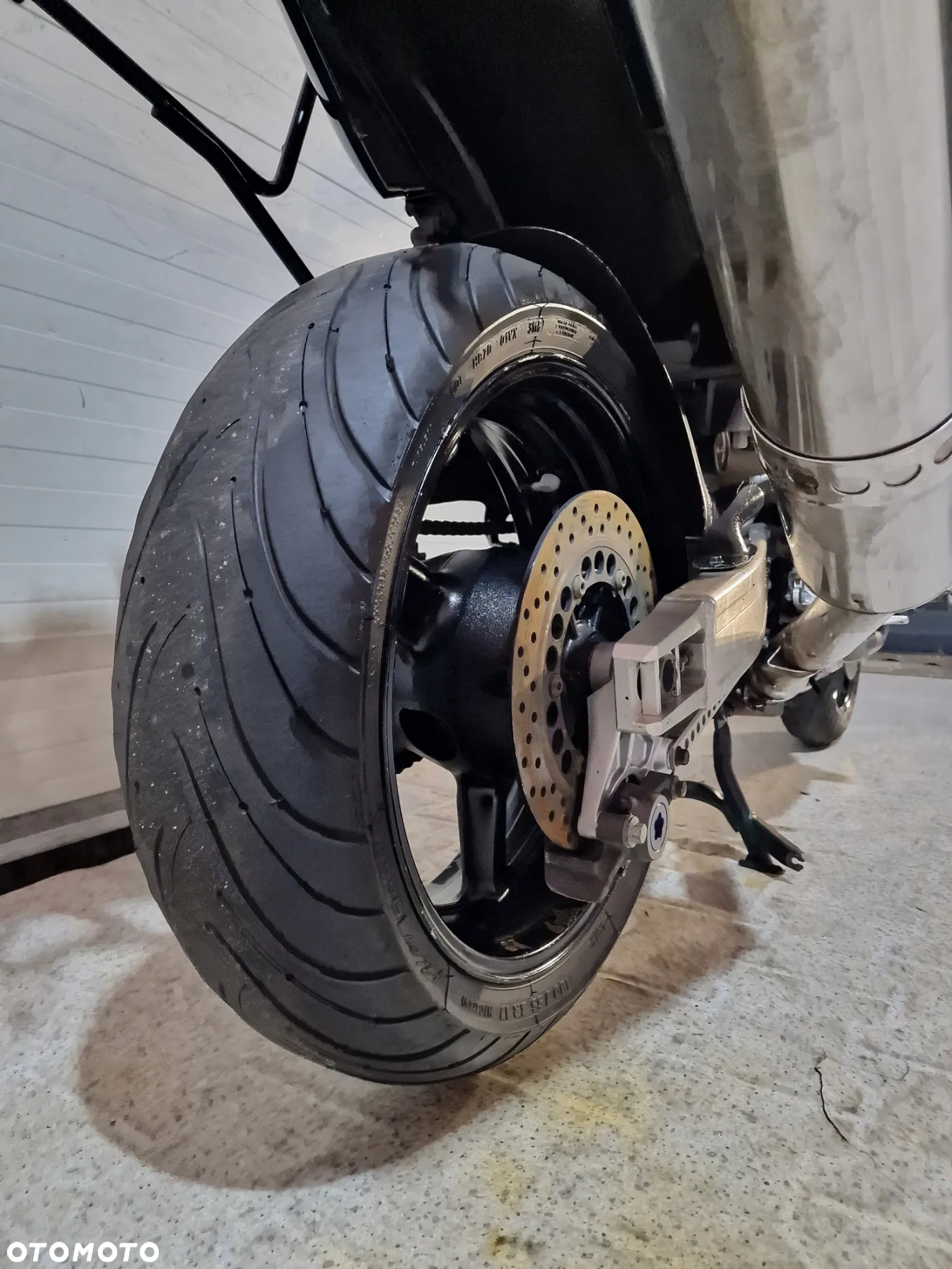 Yamaha FZS - 27