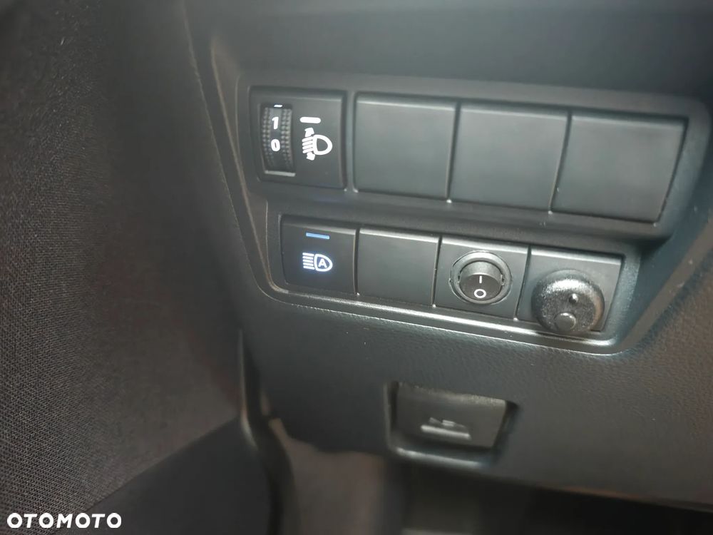 Toyota Yaris Hybrid 1.5 Comfort - 18