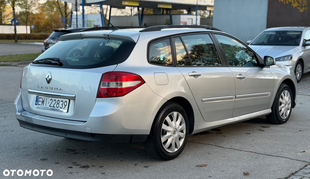 Renault Laguna - 7