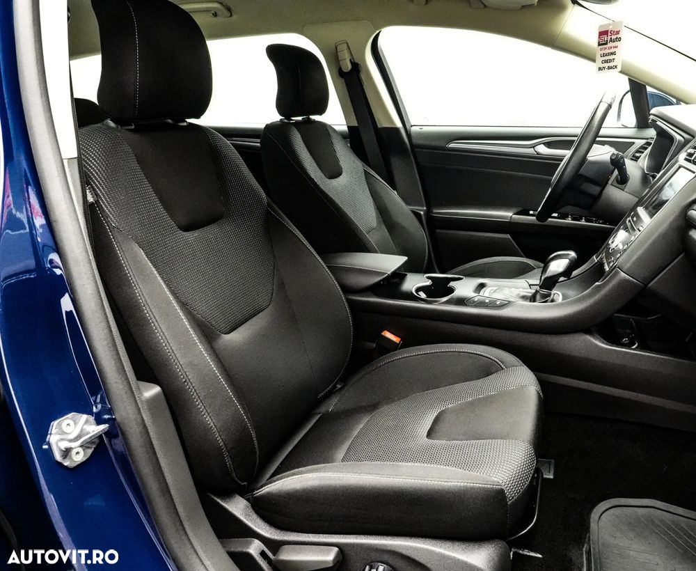 Ford Mondeo 2.0 HEV Titanium - 14